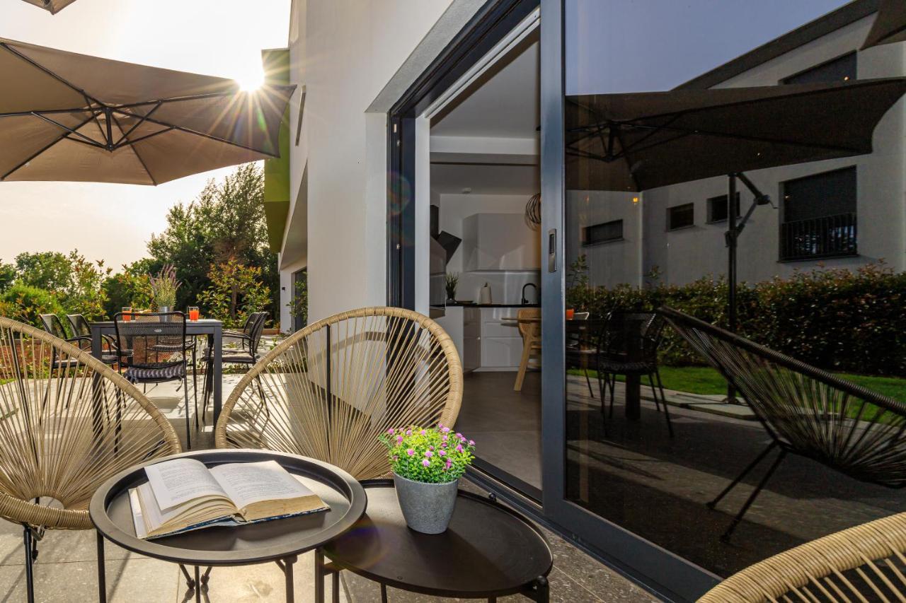 Casa Ines Villa Ровин Екстериор снимка